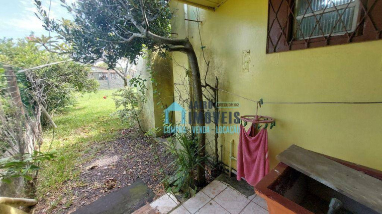 Imagem Casa com 2 Quartos à Venda, 325 m² em Magistério - Balneário Pinhal Imagem Casa com 2 Quartos à Venda, 325 m² em Magistério - Balneário Pinhal