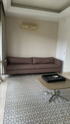 Imagem Casa com 4 Quartos para Alugar, 700 m² em Tamboré  1 - Santana De Parnaíba