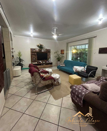 Imagem Casa com 3 Quartos à Venda, 300 m² em Santa Cruz - Mogi Mirim