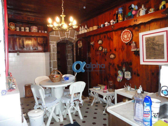 Imagem Casa com 9 Quartos à Venda, 7.000 m² em Quitandinha - Petrópolis Imagem Casa com 9 Quartos à Venda, 7.000 m² em Quitandinha - Petrópolis