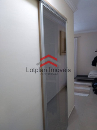 Imagem Casa com 3 Quartos à Venda, 175 m² em Sítio Da Figueira - São Paulo Imagem Casa com 3 Quartos à Venda, 175 m² em Sítio Da Figueira - São Paulo