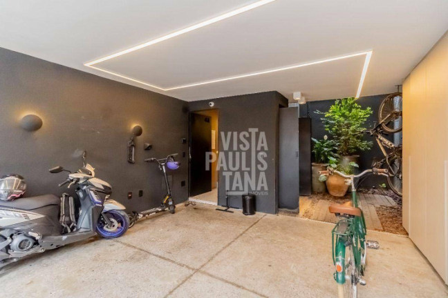 Imagem Casa com 1 Quarto à Venda, 138 m² em Vila Nova Conceição - São Paulo Imagem Casa com 1 Quarto à Venda, 138 m² em Vila Nova Conceição - São Paulo