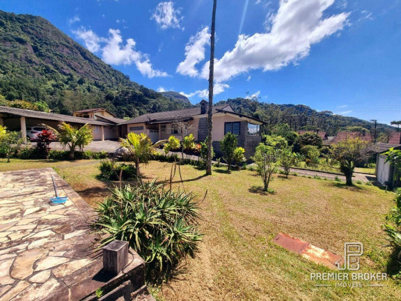 Imagem Casa com 4 Quartos à Venda, 354 m² em Granja Guarani - Teresópolis Imagem Casa com 4 Quartos à Venda, 354 m² em Granja Guarani - Teresópolis