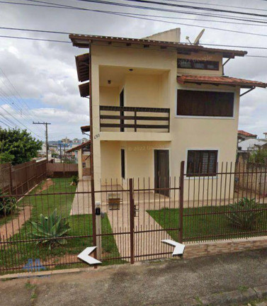 Imagem Casa com 3 Quartos à Venda, 210 m² em Jardim Atlântico - Florianópolis Imagem Casa com 3 Quartos à Venda, 210 m² em Jardim Atlântico - Florianópolis