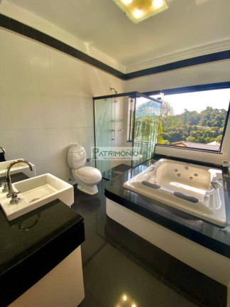 Imagem Casa com 3 Quartos à Venda, 820 m² em Arujázinho I, Ii E Iii - Arujá Imagem Casa com 3 Quartos à Venda, 820 m² em Arujázinho I, Ii E Iii - Arujá