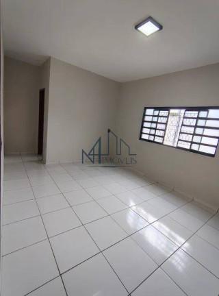 Imagem Casa com 3 Quartos à Venda, 220 m² em Setor Residencial Campos Elísios - Aparecida De Goiânia Imagem Casa com 3 Quartos à Venda, 220 m² em Setor Residencial Campos Elísios - Aparecida De Goiânia