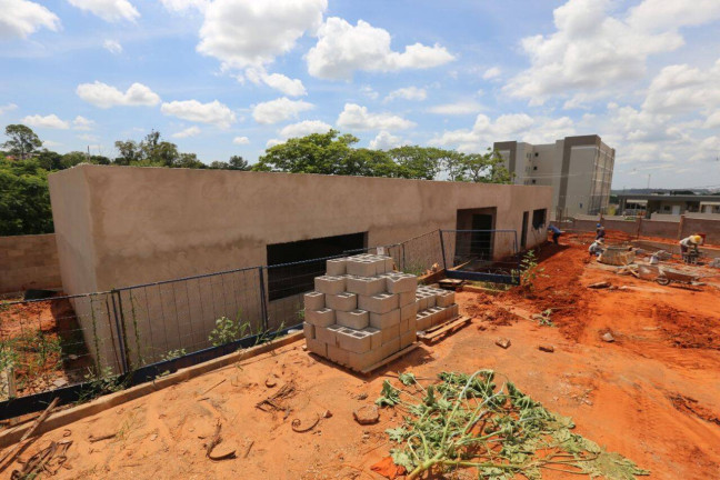 Imagem Apartamento com 2 Quartos à Venda, 40 m² em Bauru