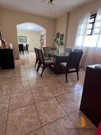 Imagem Casa com 7 Quartos à Venda, 531 m² em Gradim - São Gonçalo Imagem Casa com 7 Quartos à Venda, 531 m² em Gradim - São Gonçalo