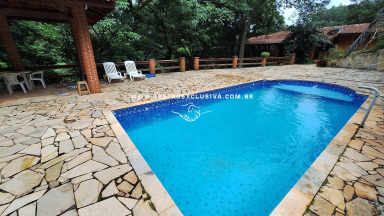 Imagem Chácara com 4 Quartos à Venda, 3.580 m² em Parque Estâncias - Morungaba