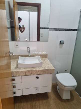 Imagem Casa com 2 Quartos à Venda, 251 m² Imagem Casa com 2 Quartos à Venda, 251 m²