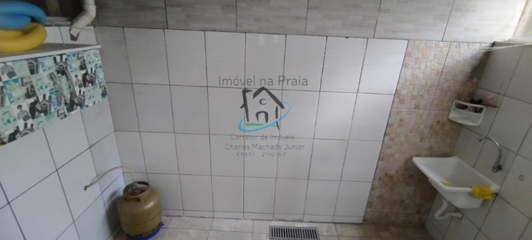 Imagem Sobrado com 1 Quarto à Venda, 51 m² em Massaguaçu - Caraguatatuba Imagem Sobrado com 1 Quarto à Venda, 51 m² em Massaguaçu - Caraguatatuba