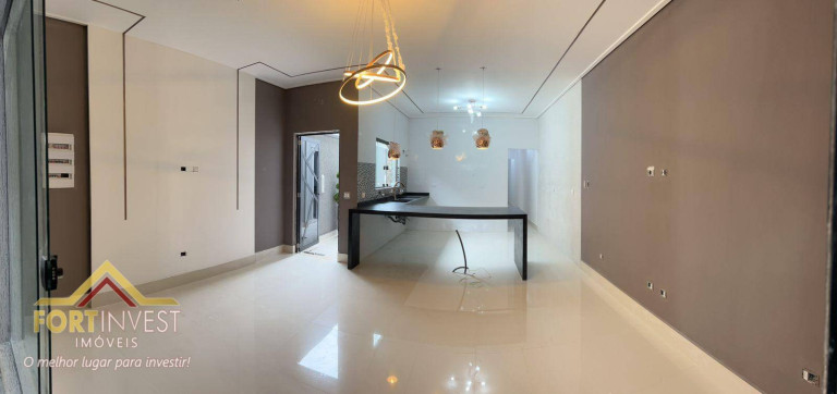 Imagem Imóvel com 3 Quartos à Venda, 115 m² em Vilamar - Praia Grande Imagem Imóvel com 3 Quartos à Venda, 115 m² em Vilamar - Praia Grande