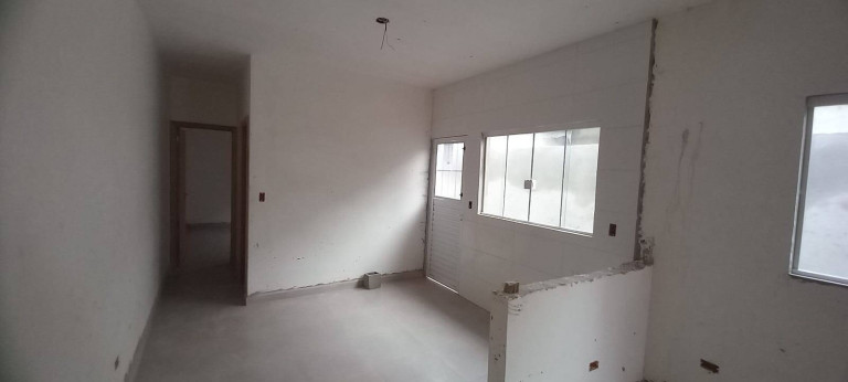 Imagem Casa com 2 Quartos à Venda, 135 m² em Ubatuba Imagem Casa com 2 Quartos à Venda, 135 m² em Ubatuba