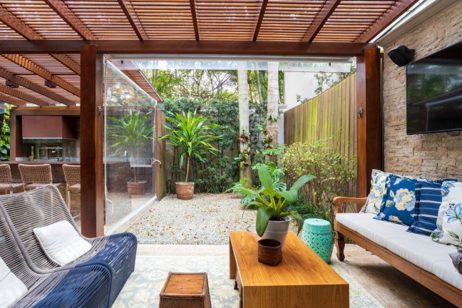 Imagem Casa de Condomínio com 3 Quartos à Venda, 350 m² em Real Parque - São Paulo Imagem Casa de Condomínio com 3 Quartos à Venda, 350 m² em Real Parque - São Paulo