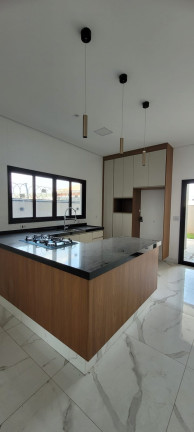 Imagem Sobrado com 3 Quartos à Venda, 145 m² em Villas Do Jaguari - Santana De Parnaíba Imagem Sobrado com 3 Quartos à Venda, 145 m² em Villas Do Jaguari - Santana De Parnaíba