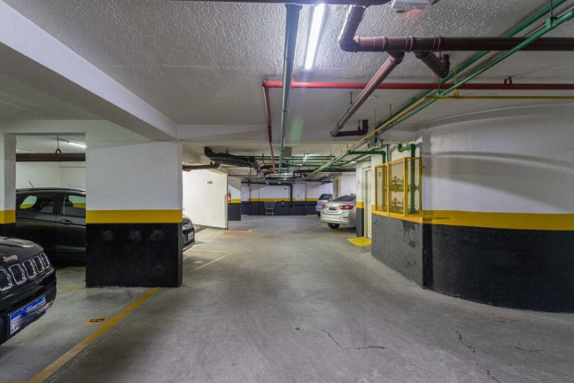 Imagem Imóvel com 3 Quartos à Venda, 131 m² em Itaim Bibi - São Paulo Imagem Imóvel com 3 Quartos à Venda, 131 m² em Itaim Bibi - São Paulo