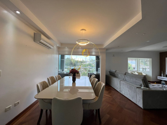 Imagem Casa com 3 Quartos à Venda, 300 m² em Jardim Imperial - Arujá Imagem Casa com 3 Quartos à Venda, 300 m² em Jardim Imperial - Arujá