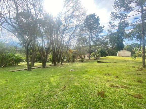 Imagem Casa com 5 Quartos à Venda, 250 m² em Iucas - Teresópolis Imagem Casa com 5 Quartos à Venda, 250 m² em Iucas - Teresópolis
