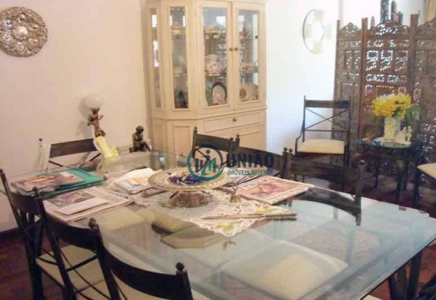 Apartamento com 3 Quartos à Venda, 109 m² em Icaraí - Niterói