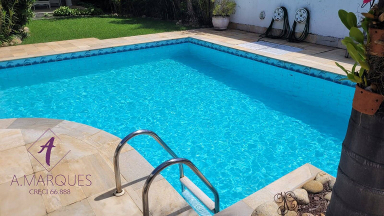 Imagem Casa com 4 Quartos à Venda, em Barra Da Tijuca - Rio De Janeiro Imagem Casa com 4 Quartos à Venda, em Barra Da Tijuca - Rio De Janeiro