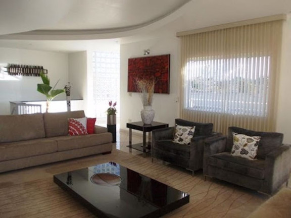 Imagem Casa com 4 Quartos à Venda, 650 m² em Jardim Itaperi - Atibaia Imagem Casa com 4 Quartos à Venda, 650 m² em Jardim Itaperi - Atibaia