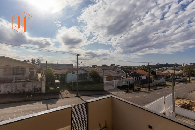 Imagem Sobrado com 3 Quartos à Venda, 145 m² em Uberaba - Curitiba Imagem Sobrado com 3 Quartos à Venda, 145 m² em Uberaba - Curitiba