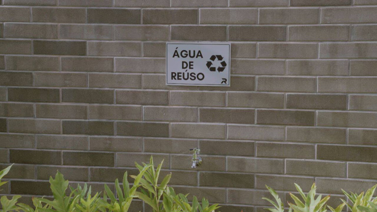 Imagem Apartamento com 2 Quartos para Alugar, 68 m² em Espinheiro - Recife