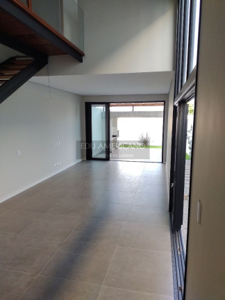 Imagem Casa com 2 Quartos à Venda, 166 m² em Jardim Dos Pinheiros - Atibaia Imagem Casa com 2 Quartos à Venda, 166 m² em Jardim Dos Pinheiros - Atibaia
