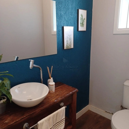 Imagem Casa com 3 Quartos à Venda, 180 m² em Guarujá - Porto Alegre Imagem Casa com 3 Quartos à Venda, 180 m² em Guarujá - Porto Alegre