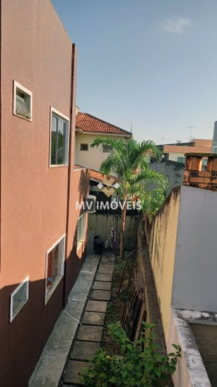 Imagem Casa com 4 Quartos à Venda, 200 m² em Quarenta Horas (coqueiro) - Ananindeua Imagem Casa com 4 Quartos à Venda, 200 m² em Quarenta Horas (coqueiro) - Ananindeua