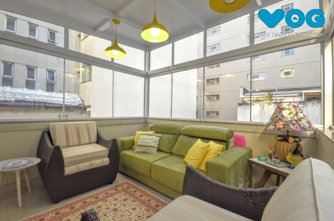 Imagem Casa com 4 Quartos à Venda, 220 m² em Centro Histórico - Porto Alegre