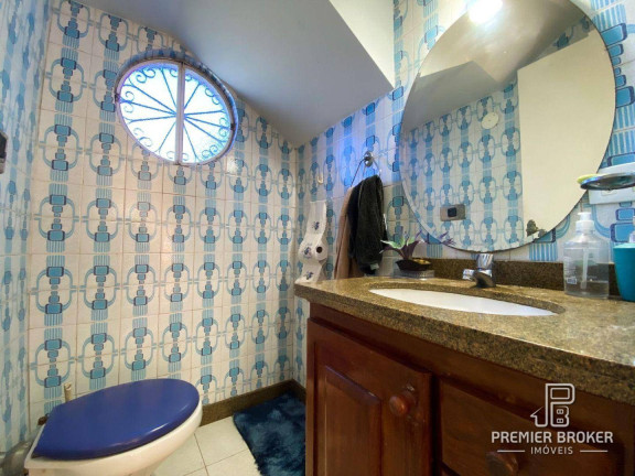 Imagem Casa com 4 Quartos à Venda, 213 m² em Iucas - Teresópolis Imagem Casa com 4 Quartos à Venda, 213 m² em Iucas - Teresópolis