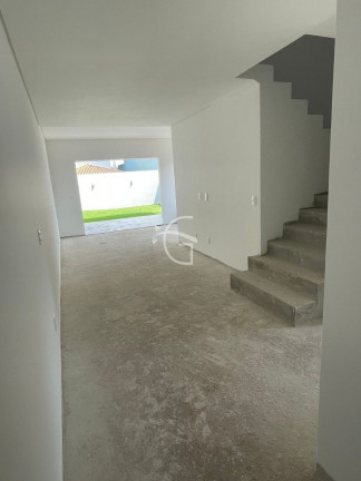Imagem Casa com 3 Quartos à Venda, 190 m² em Santo Antônio - Joinville