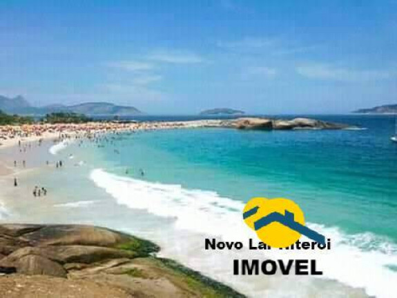 Imagem Terreno à Venda, 900 m² em Piratininga - Niterói Imagem Terreno à Venda, 900 m² em Piratininga - Niterói