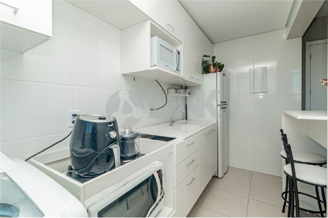 Imagem Apartamento com 2 Quartos à Venda, 42 m² em Morro Santana - Porto Alegre