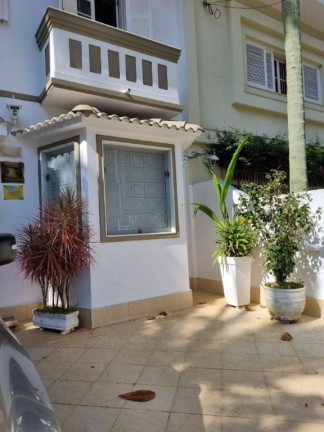 Imagem Sobrado com 3 Quartos à Venda, 190 m² em Gonzaga - Santos Imagem Sobrado com 3 Quartos à Venda, 190 m² em Gonzaga - Santos