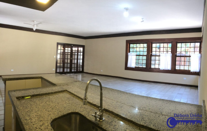 Imagem Casa com 4 Quartos à Venda, 220 m² em Parque Vivamar - Ubatuba Imagem Casa com 4 Quartos à Venda, 220 m² em Parque Vivamar - Ubatuba