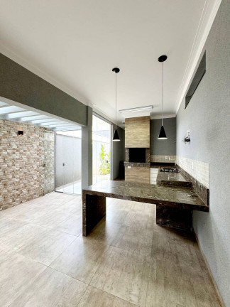 Imagem Casa com 3 Quartos à Venda, 377 m² em Mirassol Imagem Casa com 3 Quartos à Venda, 377 m² em Mirassol
