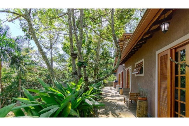 Imagem Casa com 4 Quartos à Venda, 350 m² em Granja Viana - Cotia Imagem Casa com 4 Quartos à Venda, 350 m² em Granja Viana - Cotia