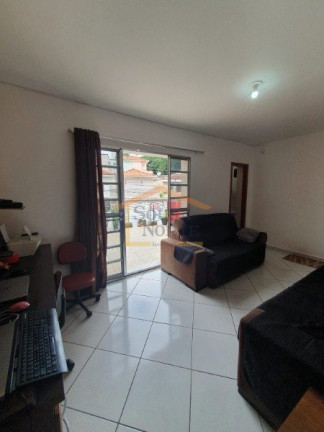 Imagem Sobrado com 3 Quartos à Venda, 218 m² em água Fria - São Paulo Imagem Sobrado com 3 Quartos à Venda, 218 m² em água Fria - São Paulo