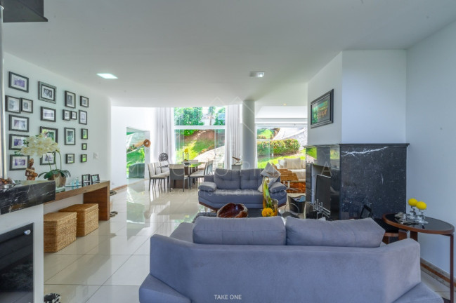 Imagem Casa com 3 Quartos à Venda, em Condomínio Chácara Flora - Valinhos Imagem Casa com 3 Quartos à Venda, em Condomínio Chácara Flora - Valinhos