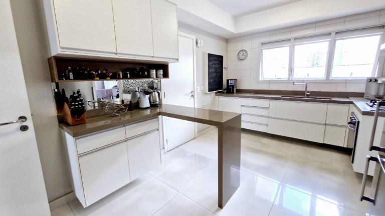 Imagem Apartamento com 3 Quartos à Venda, 258 m² em Brooklin - São Paulo Imagem Apartamento com 3 Quartos à Venda, 258 m² em Brooklin - São Paulo