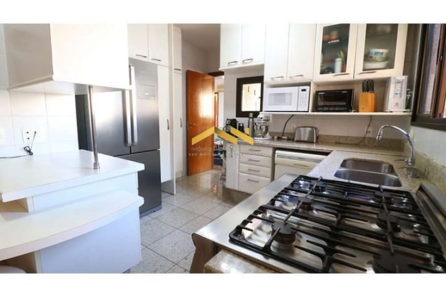 Imagem Apartamento com 4 Quartos à Venda, 226 m² em Morumbi - São Paulo Imagem Apartamento com 4 Quartos à Venda, 226 m² em Morumbi - São Paulo
