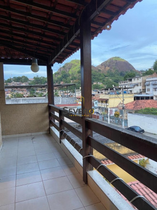 Imagem Casa com 4 Quartos à Venda, 240 m² em Tenente Jardim - Niterói Imagem Casa com 4 Quartos à Venda, 240 m² em Tenente Jardim - Niterói