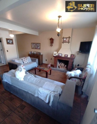 Imagem Casa com 4 Quartos à Venda, 202 m² em Centro - Pelotas