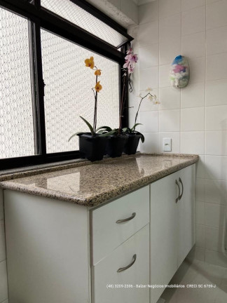 Imagem Apartamento com 3 Quartos à Venda, 109 m² em Centro - Florianópolis Imagem Apartamento com 3 Quartos à Venda, 109 m² em Centro - Florianópolis