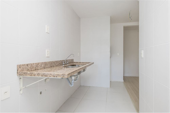 Imagem Imóvel com 2 Quartos à Venda, em Passo Da Areia - Porto Alegre Imagem Imóvel com 2 Quartos à Venda, em Passo Da Areia - Porto Alegre