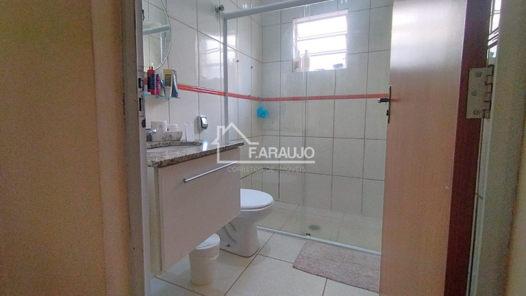 Imagem Sobrado com 3 Quartos à Venda, 162 m² em Vila Haro - Sorocaba Imagem Sobrado com 3 Quartos à Venda, 162 m² em Vila Haro - Sorocaba