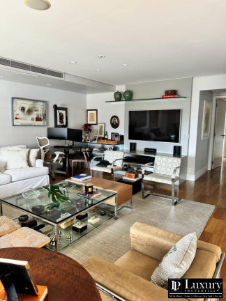 Imagem Apartamento com 2 Quartos à Venda, 212 m² em Vila Nova Conceição - São Paulo Imagem Apartamento com 2 Quartos à Venda, 212 m² em Vila Nova Conceição - São Paulo