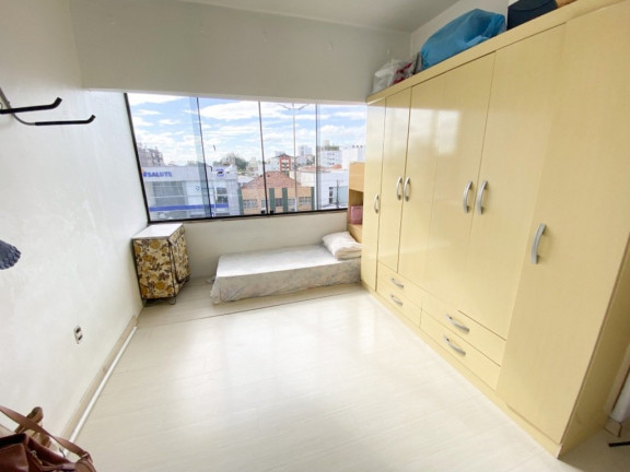 Imagem Apartamento com 2 Quartos à Venda,  em Passo Da Areia - Porto Alegre